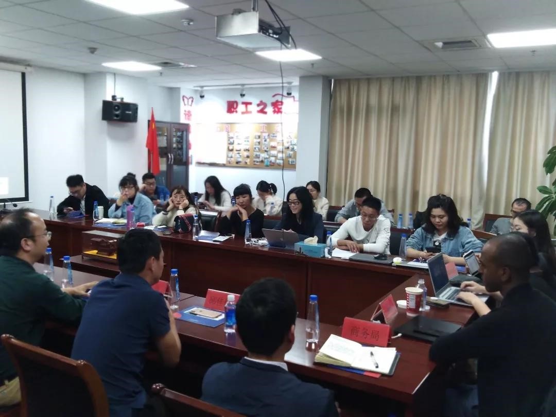 卓信參加北美輕品牌獨(dú)立站和網(wǎng)紅營(yíng)銷(xiāo)私董會(huì)，深化企業(yè)合作交流